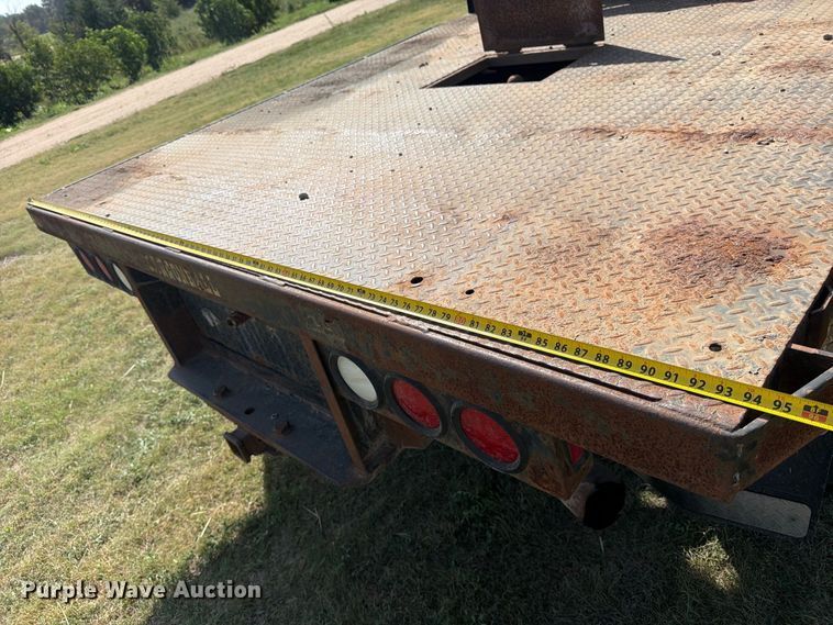 image for item EP7701 2007 Dodge Ram 3500 Ext. Cab flatbed pickup truck