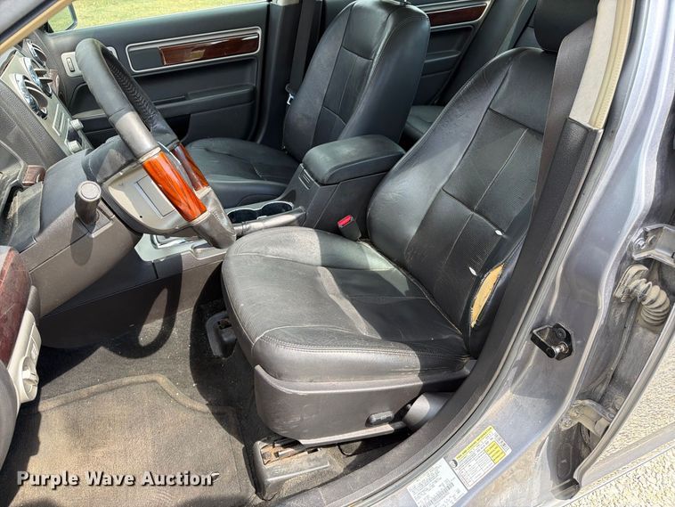 image for item EP7703 2006 Lincoln Zephyr 