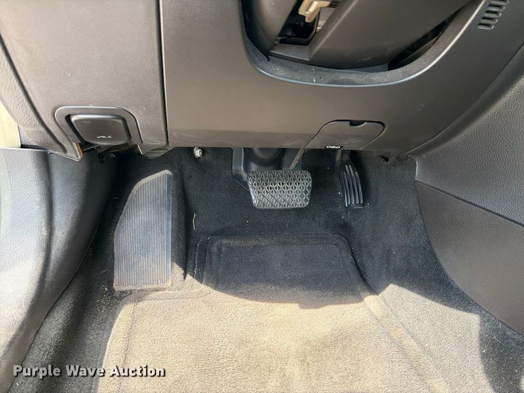 image for item EP7703 2006 Lincoln Zephyr 