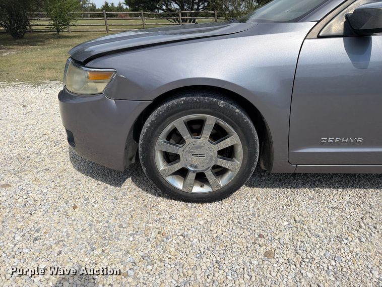 image for item EP7703 2006 Lincoln Zephyr 