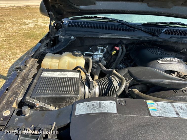 image for item ER3280 2003 Chevrolet Silverado 1500 Ext. Cab pickup truck