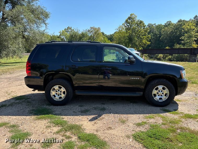image for item ER3281 2013 Chevrolet Tahoe SUV