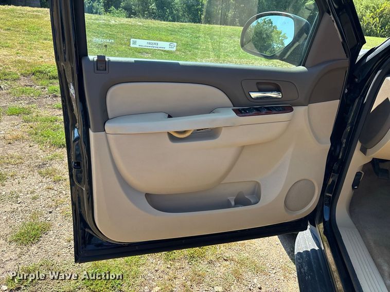 image for item ER3281 2013 Chevrolet Tahoe SUV