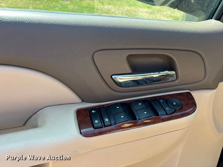 image for item ER3281 2013 Chevrolet Tahoe SUV