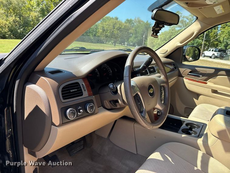 image for item ER3281 2013 Chevrolet Tahoe SUV