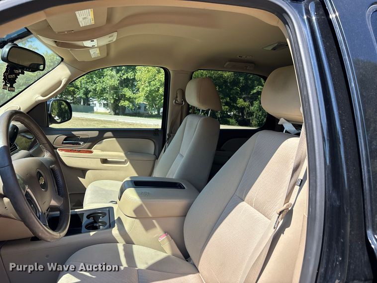 image for item ER3281 2013 Chevrolet Tahoe SUV