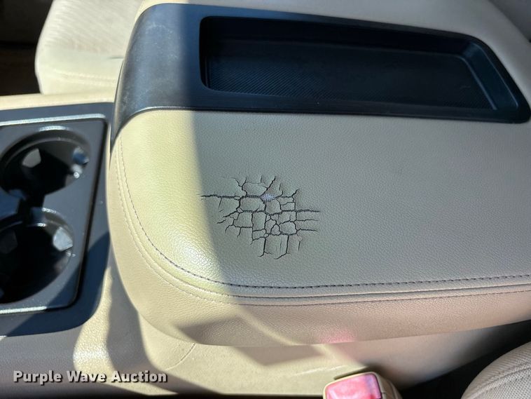 image for item ER3281 2013 Chevrolet Tahoe SUV