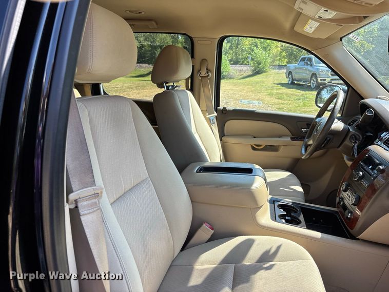 image for item ER3281 2013 Chevrolet Tahoe SUV