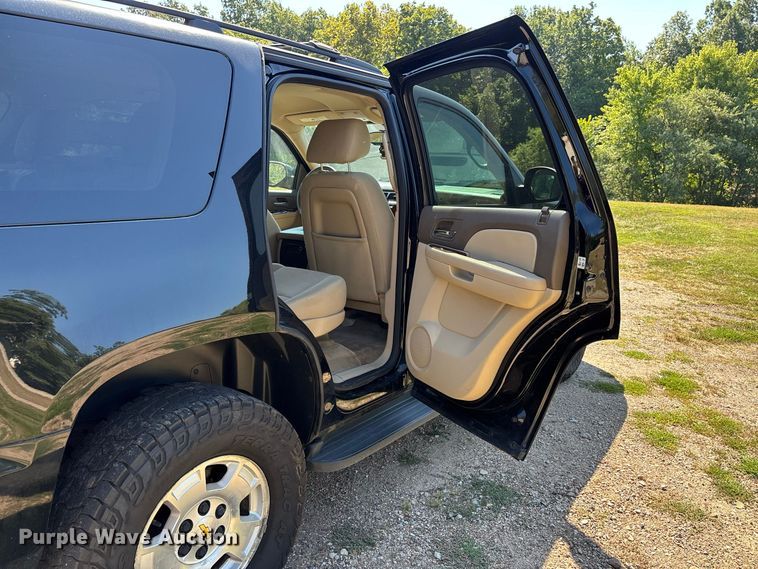 image for item ER3281 2013 Chevrolet Tahoe SUV