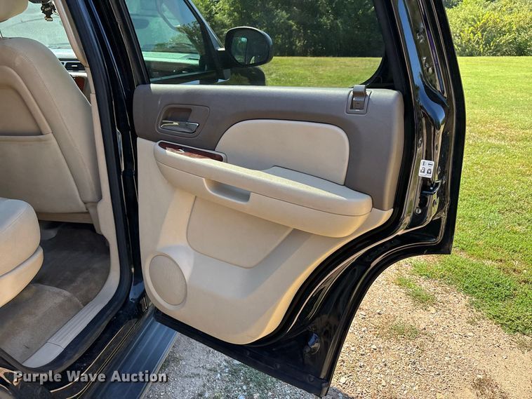 image for item ER3281 2013 Chevrolet Tahoe SUV