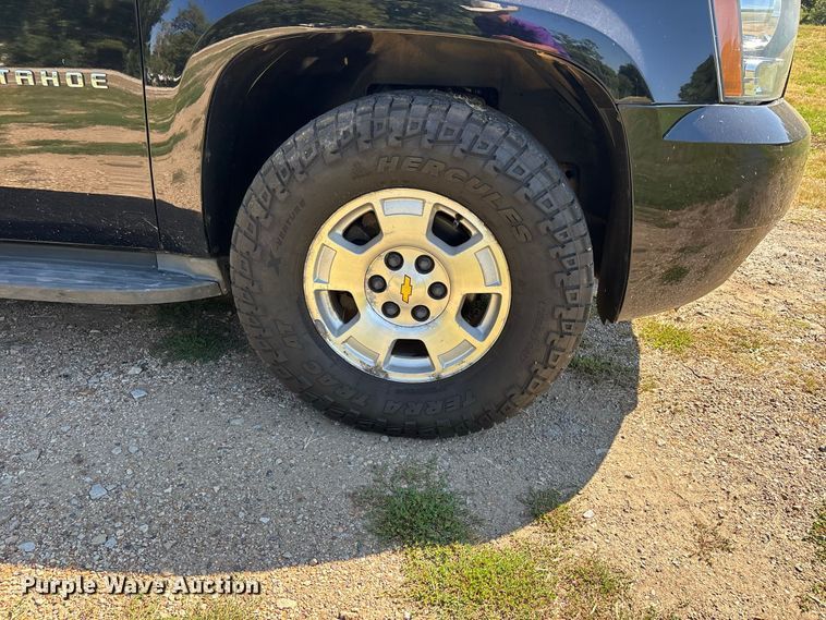 image for item ER3281 2013 Chevrolet Tahoe SUV