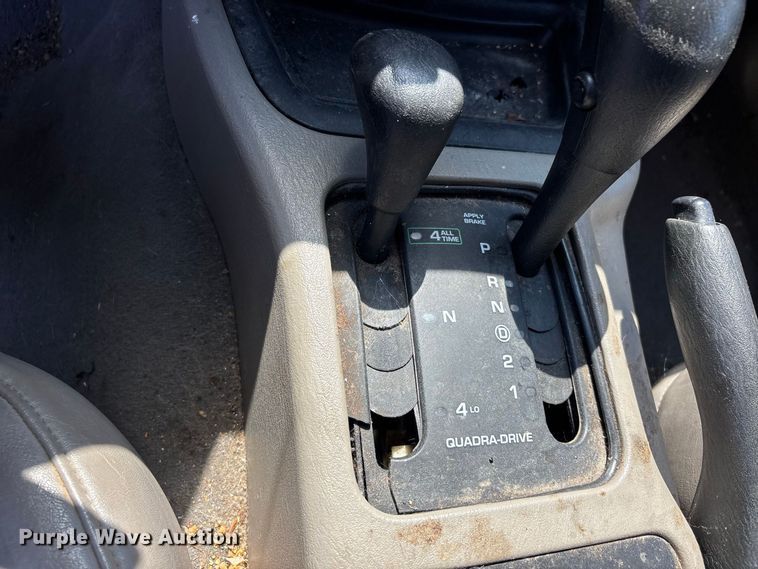 image for item ER3287 2004 Jeep Grand Cherokee Limited SUV