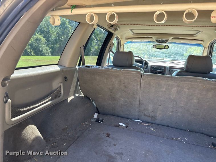image for item ER3287 2004 Jeep Grand Cherokee Limited SUV