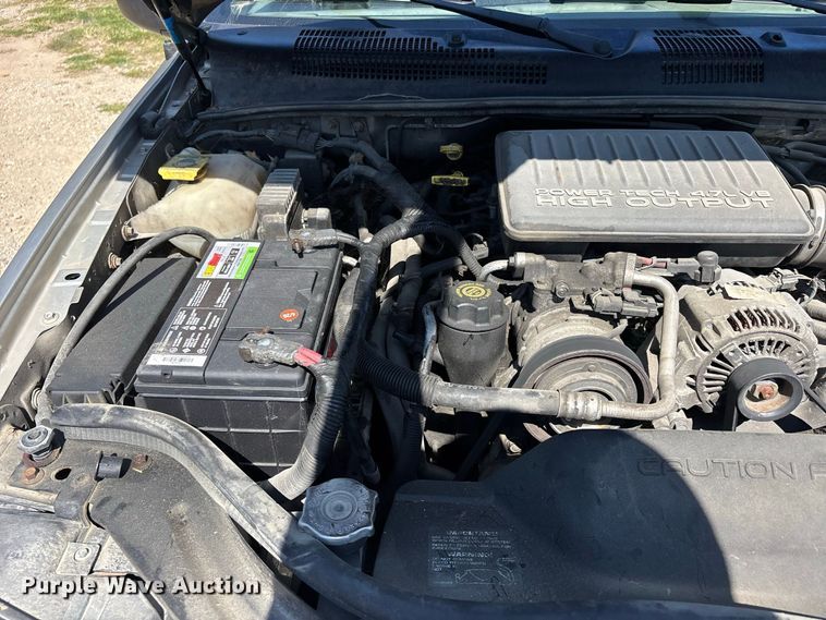 image for item ER3287 2004 Jeep Grand Cherokee Limited SUV