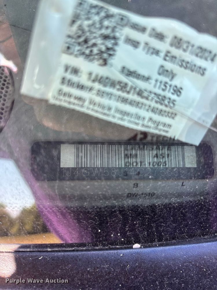 image for item ER3287 2004 Jeep Grand Cherokee Limited SUV