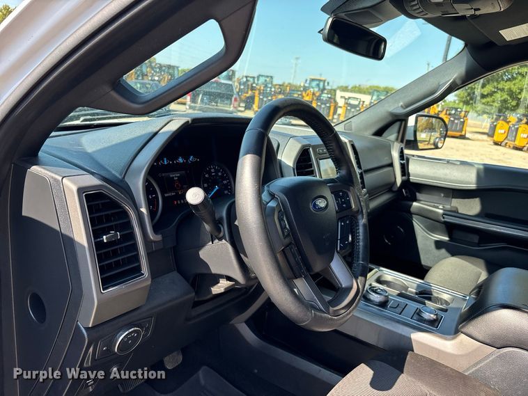 image for item ER3328 2020 Ford Expedition XLT SUV