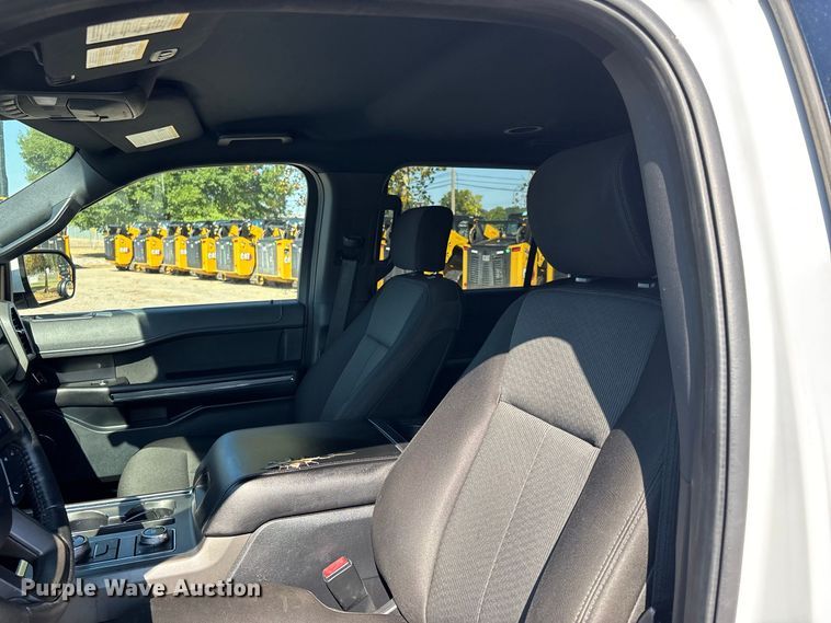 image for item ER3328 2020 Ford Expedition XLT SUV