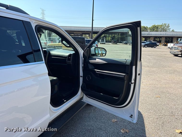 image for item ER3328 2020 Ford Expedition XLT SUV