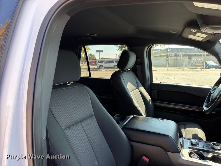 image for item ER3328 2020 Ford Expedition XLT SUV
