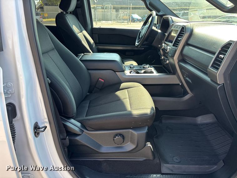 image for item ER3328 2020 Ford Expedition XLT SUV