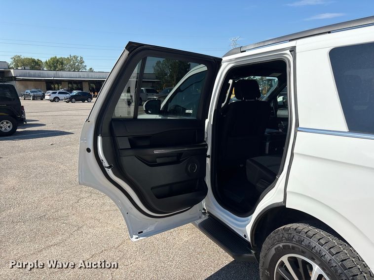 image for item ER3328 2020 Ford Expedition XLT SUV
