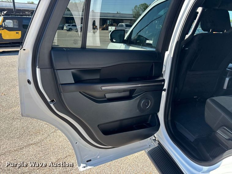 image for item ER3328 2020 Ford Expedition XLT SUV