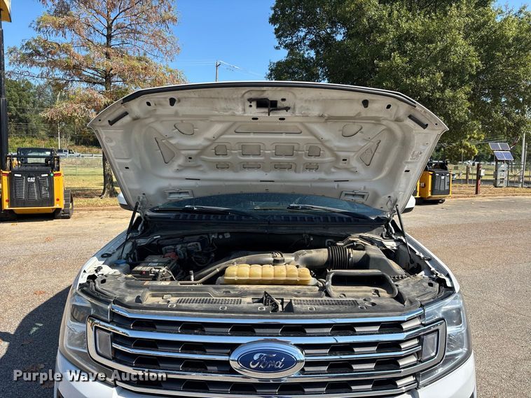 image for item ER3328 2020 Ford Expedition XLT SUV