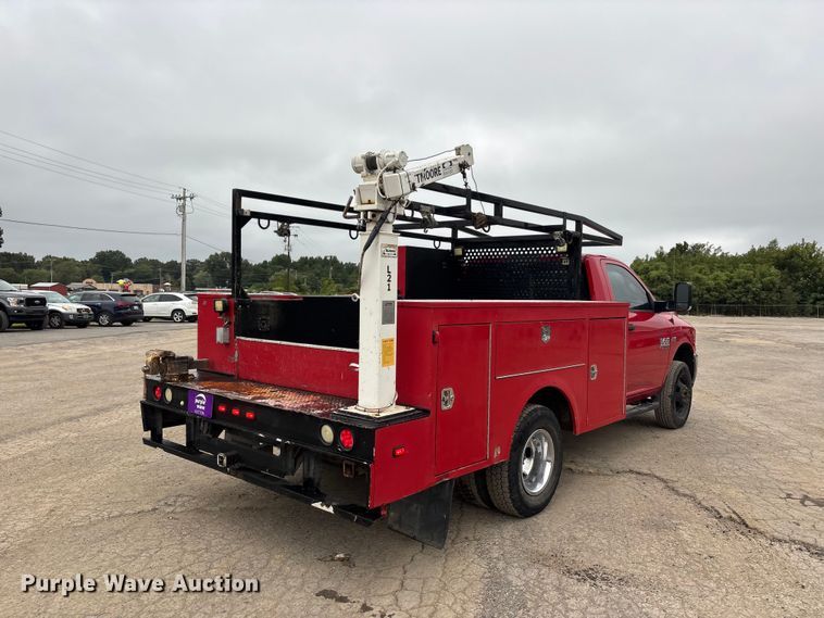 image for item ER3376 2014 RAM 3500 utility bed pickup truck