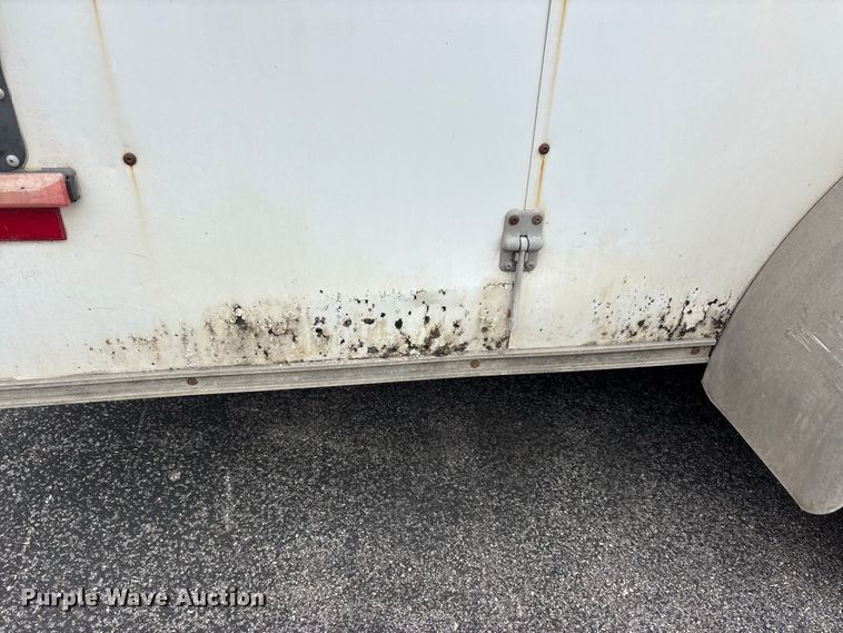 image for item ER3383 2007 Haulmark TS7X16DT2 enclosed cargo trailer