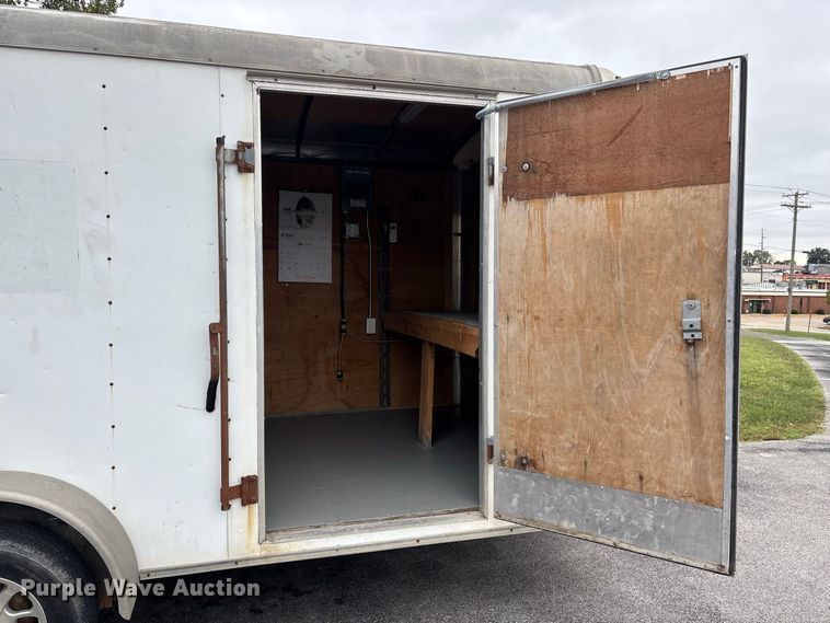 image for item ER3383 2007 Haulmark TS7X16DT2 enclosed cargo trailer