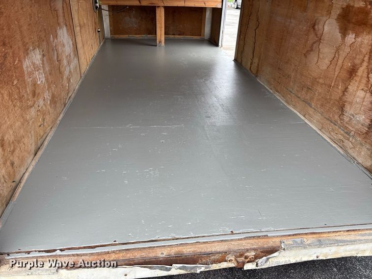 image for item ER3383 2007 Haulmark TS7X16DT2 enclosed cargo trailer