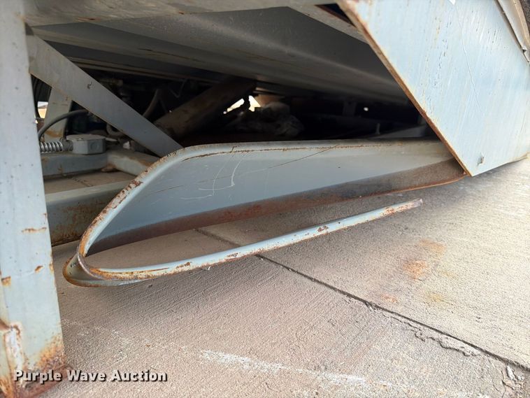 image for item ES1110 Dock leveler
