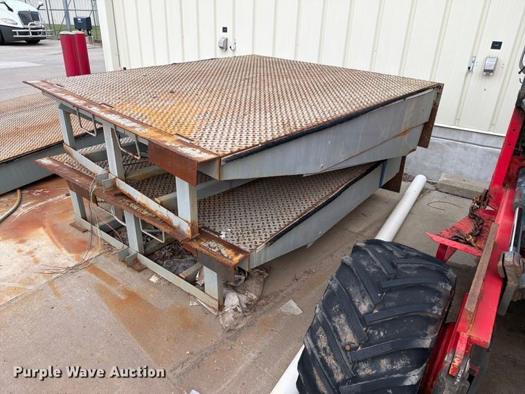 (2) dock levelers