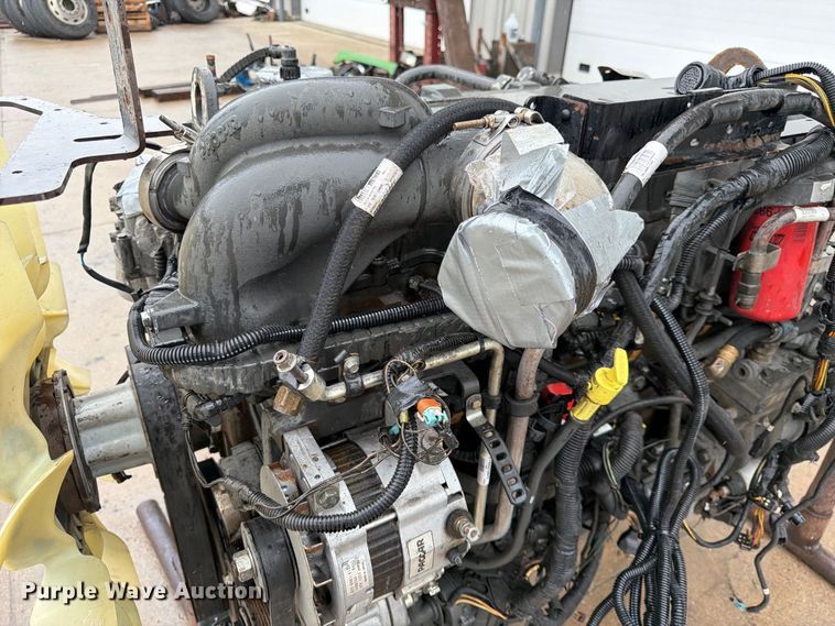 image for item ES1156 2013 Paccar CPCRH12.9M01 engine