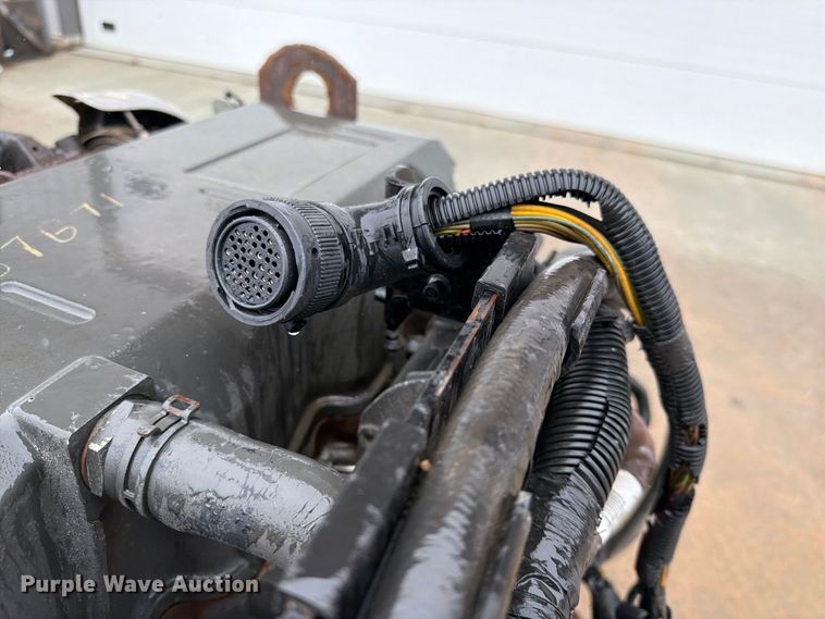 image for item ES1156 2013 Paccar CPCRH12.9M01 engine