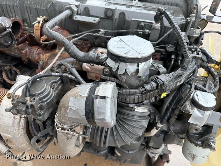 image for item ES1156 2013 Paccar CPCRH12.9M01 engine