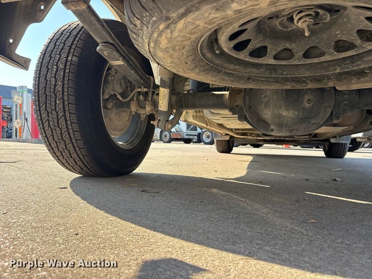 image for item ES8145 2021 Chevrolet Silverado 1500 Crew Cab pickup truck
