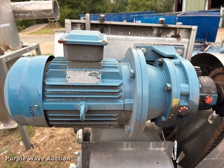 image for item ES8194 (3) elevator bucket conveyors