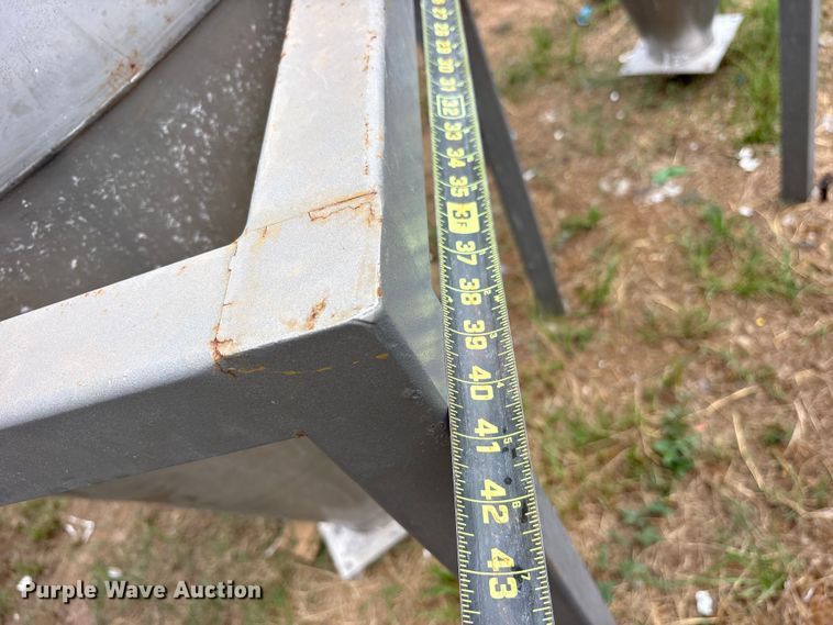 image for item ES8195 (2) steel cyclones