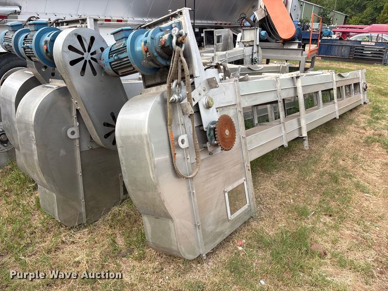 image for item ES8198 (3) elevator bucket conveyors