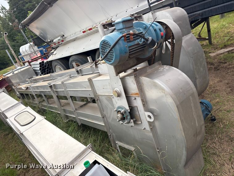 image for item ES8199 (3) elevator bucket conveyors