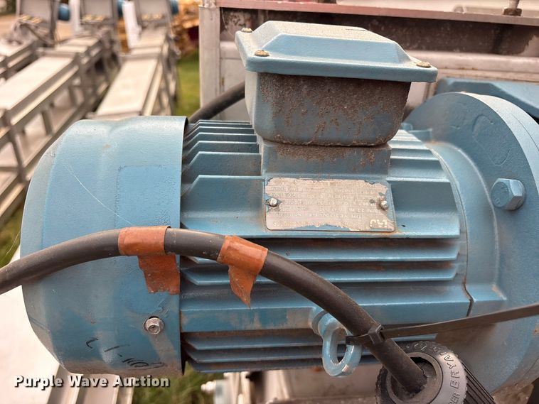 image for item ES8199 (3) elevator bucket conveyors