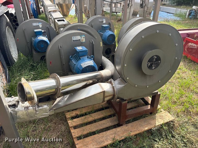 image for item ES8203 (8) WEG blowers