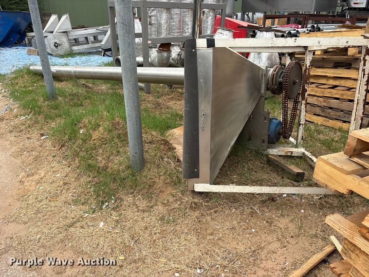 image for item ES8204 WEG infeed conveyor
