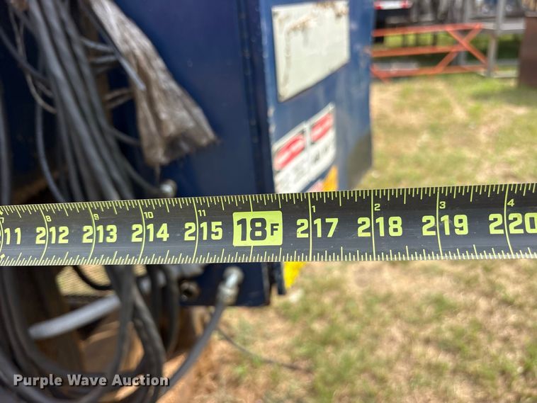 image for item ES8207 Wood chip baler