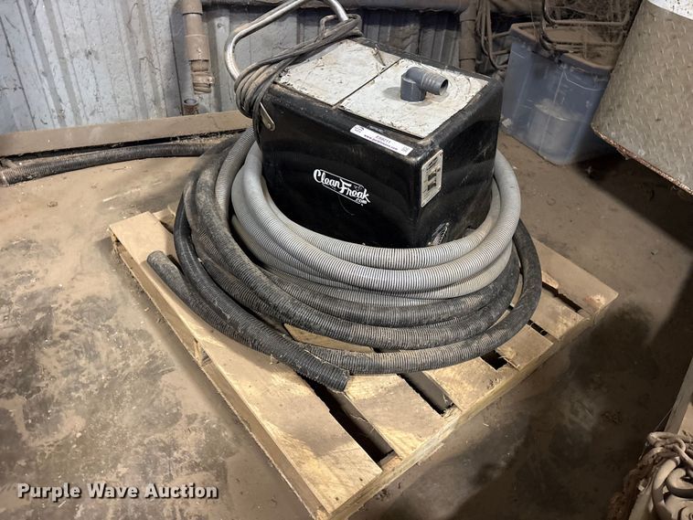 image for item ES8211 Clean Freak Wet vacuum wet vacuum