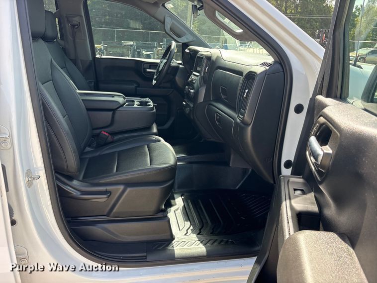 image for item ET0412 2023 Chevrolet Silverado 1500 Ext. Cab pickup truck