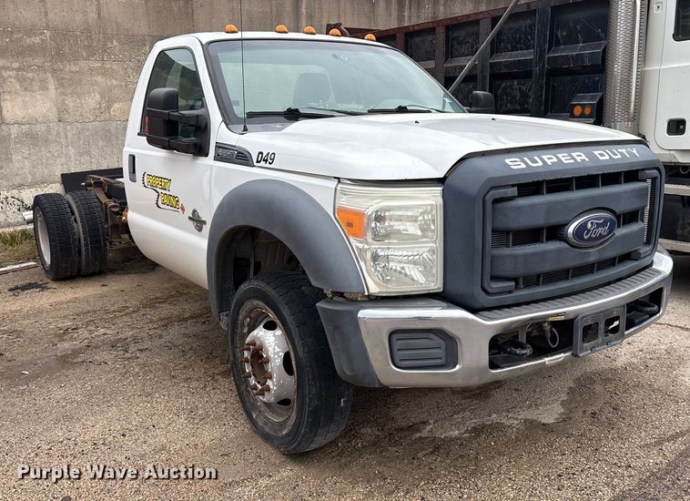 image for item ET7363 2014 Ford F550 truck cab and chassis