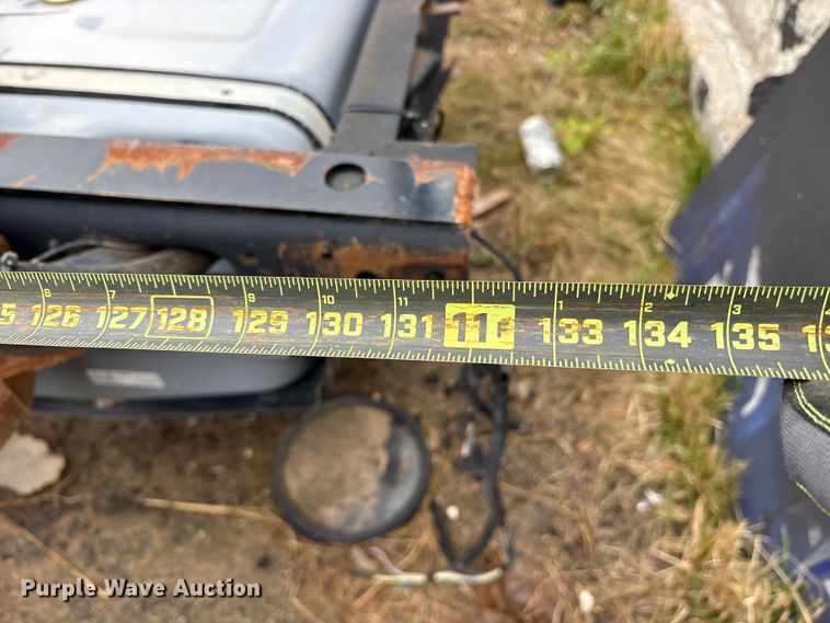image for item ET7363 2014 Ford F550 truck cab and chassis