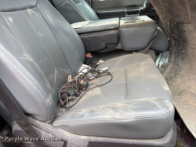 image for item ET7363 2014 Ford F550 truck cab and chassis